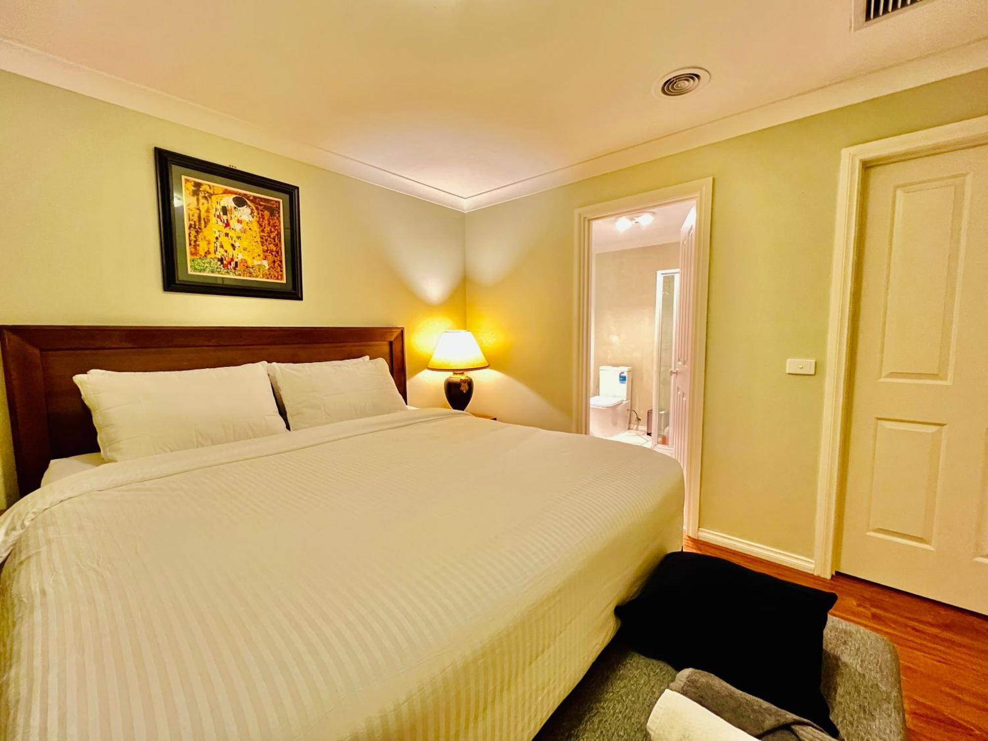 Spacious 6 Bedroom Holiday Home 15 Min Away From Melbourne Airport Sydenham Ngoại thất bức ảnh
