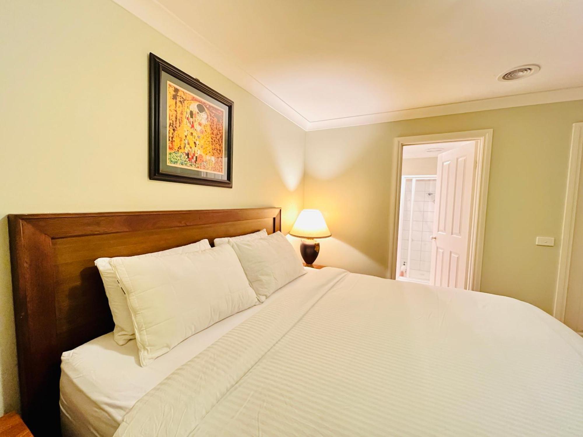 Spacious 6 Bedroom Holiday Home 15 Min Away From Melbourne Airport Sydenham Ngoại thất bức ảnh