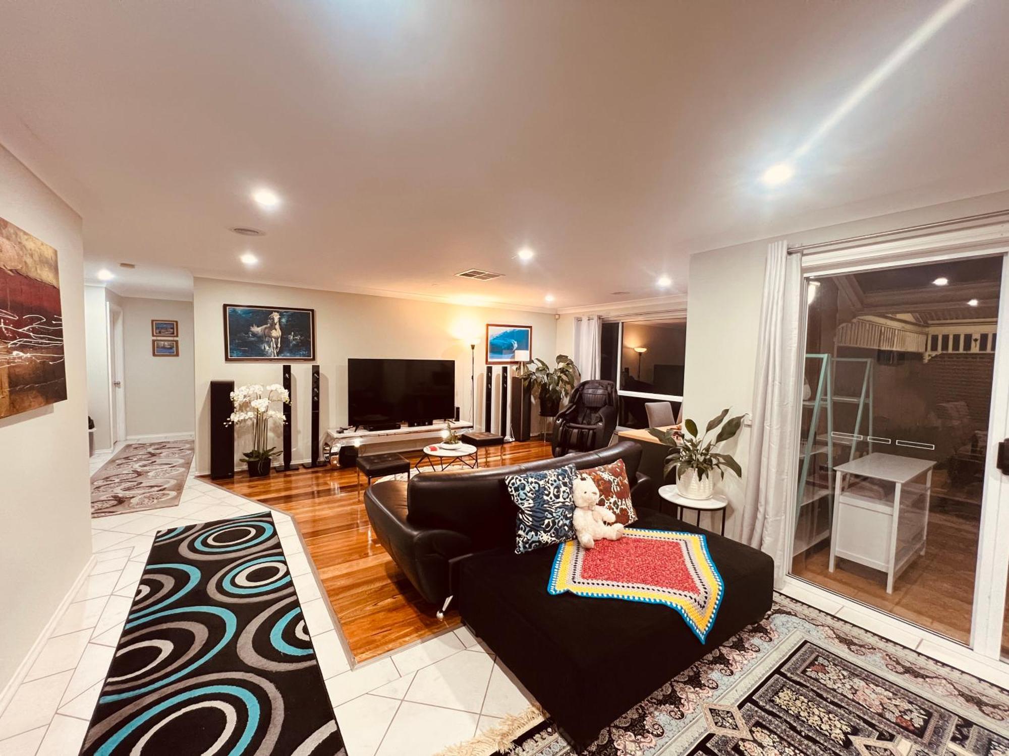 Spacious 6 Bedroom Holiday Home 15 Min Away From Melbourne Airport Sydenham Ngoại thất bức ảnh