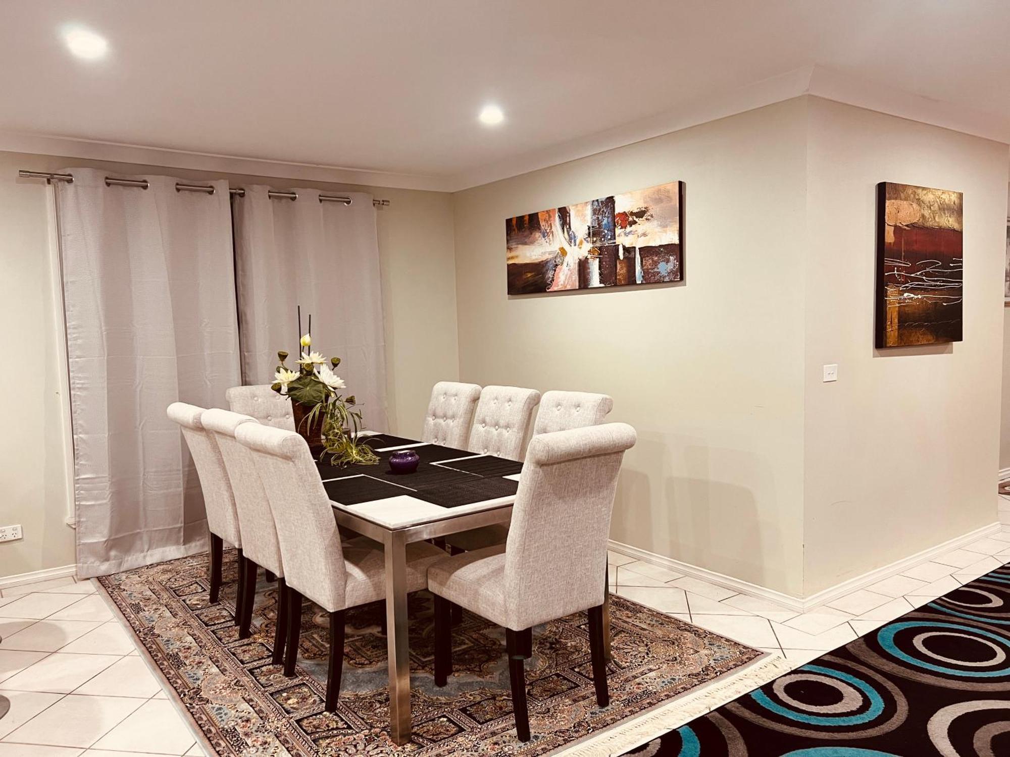 Spacious 6 Bedroom Holiday Home 15 Min Away From Melbourne Airport Sydenham Ngoại thất bức ảnh
